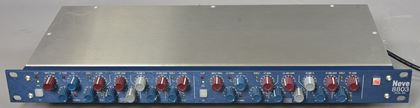 Neve-8803